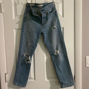 levi wedgie straight jeans